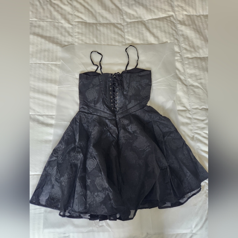 Black Floral Lace House of CB 'Serenita'- XL - Picture 9 of 14
